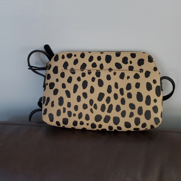 Universal Thread Leopard Print Crossbody Bag - Picture 6 of 8